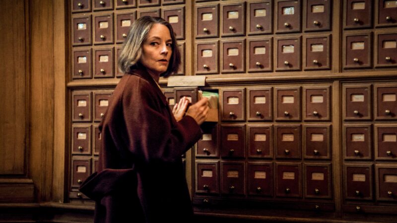 Movie Review: Jodie Foster shines as a psychoanalyst on the edge in ‘A Private Life’